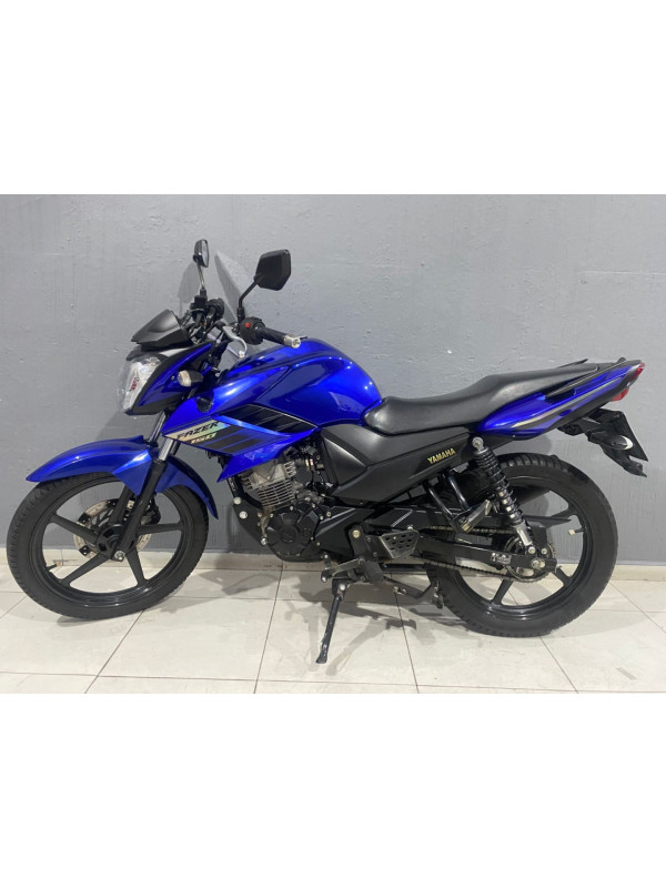 YAMAHA FZ 15 Fazer ABS