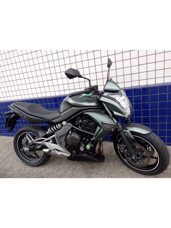 ER-6N 650 Modelo sem Versão