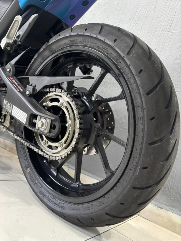 YAMAHA R 15 N/D