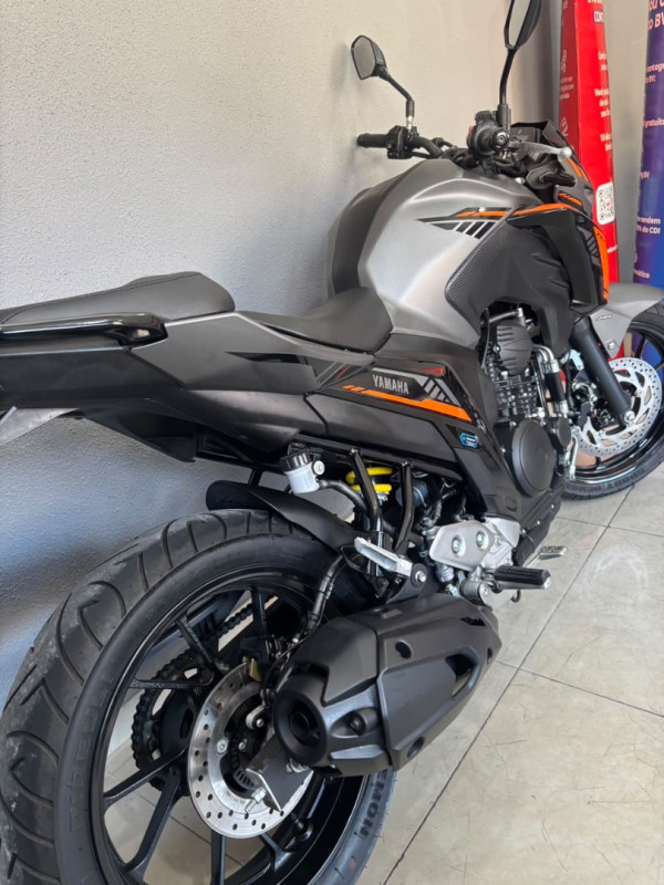 YAMAHA FZ 25 250 Fazer Flex N/D