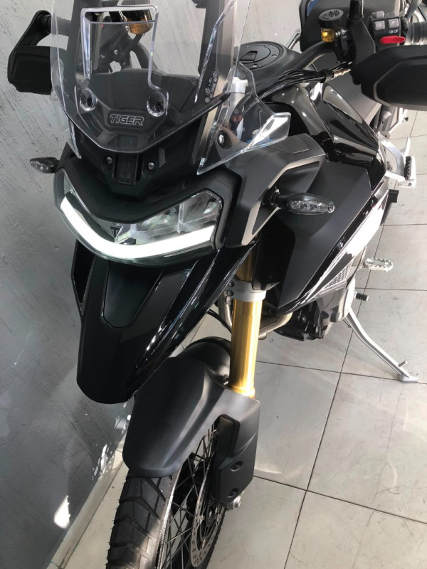 TRIUMPH Tiger 1200 RALLY BLACK EDITION