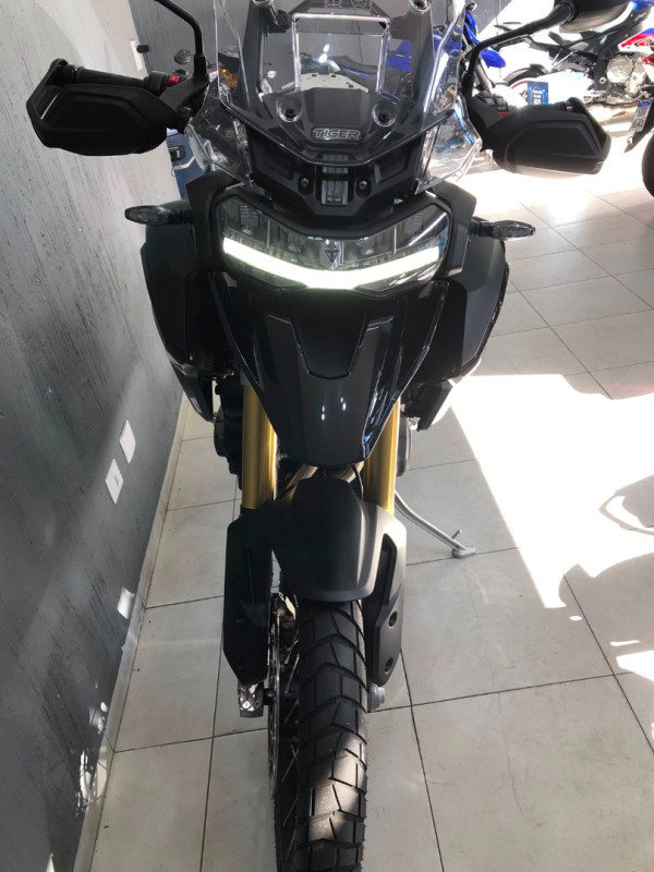TRIUMPH Tiger 1200 RALLY BLACK EDITION