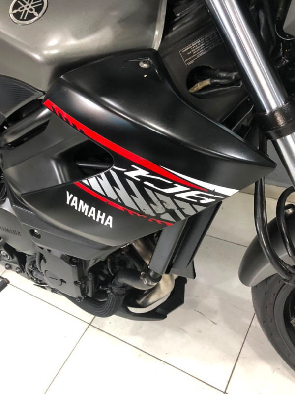 YAMAHA XJ6 600 N