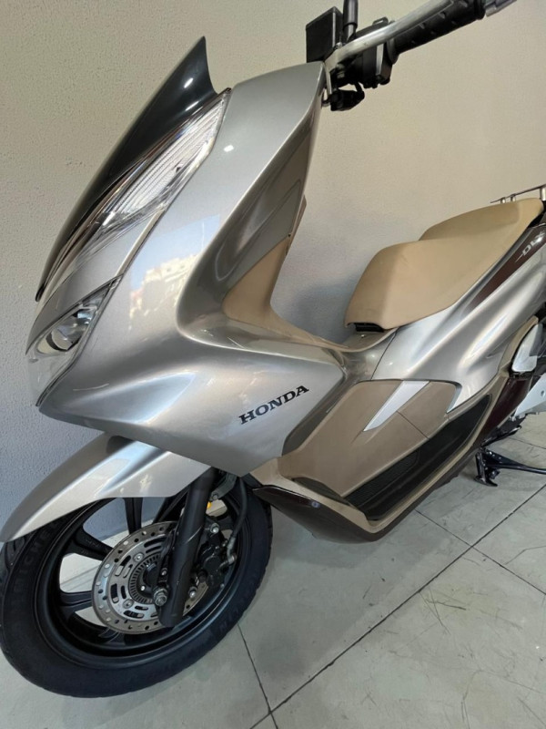 PCX 160 CBS