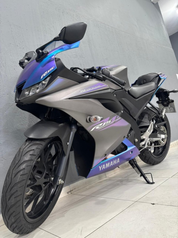 YAMAHA R 15 N/D