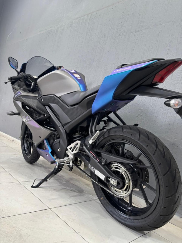 YAMAHA R 15 N/D