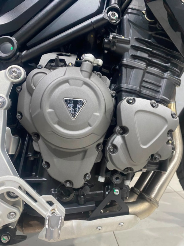 TRIUMPH Tiger 1200 RALLY BLACK EDITION
