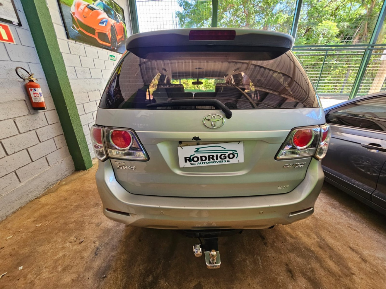 TOYOTA Hilux SW4 2.7 16V 4P SR FLEX AUTOMÁTICO