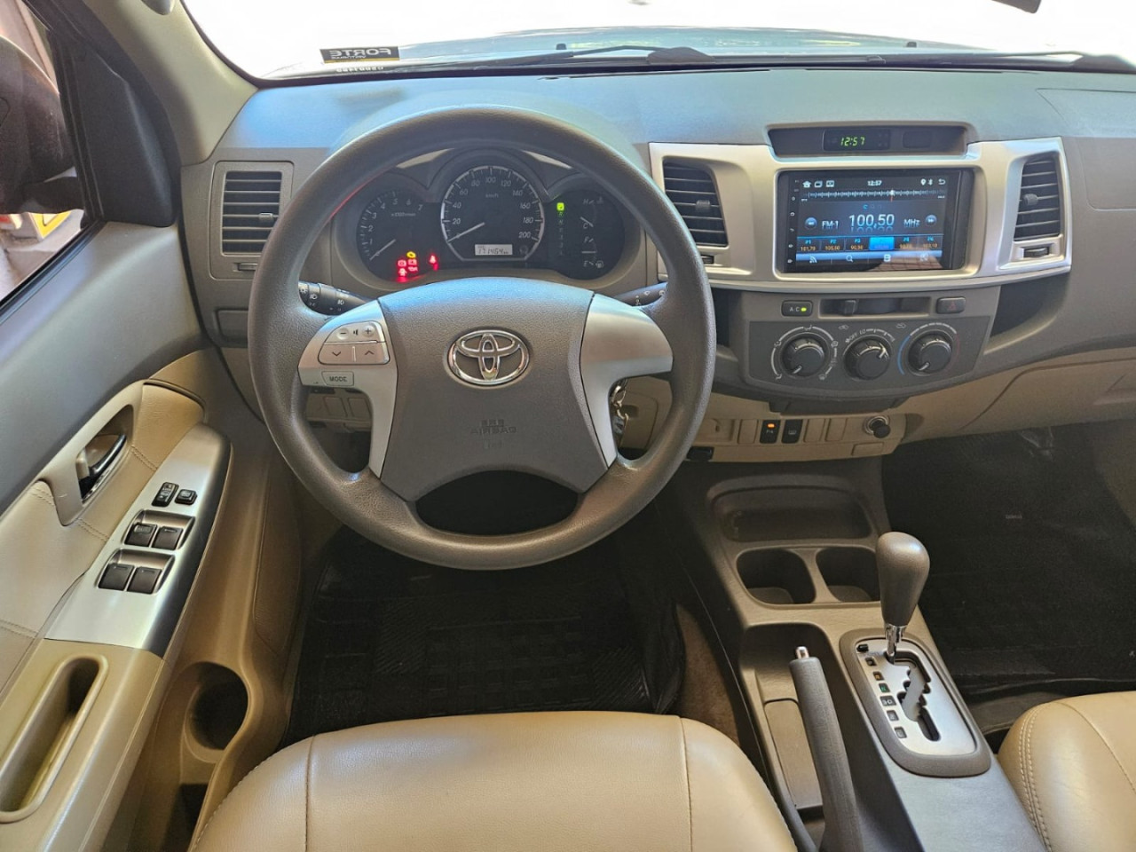 TOYOTA Hilux SW4 2.7 16V 4P SR FLEX AUTOMÁTICO
