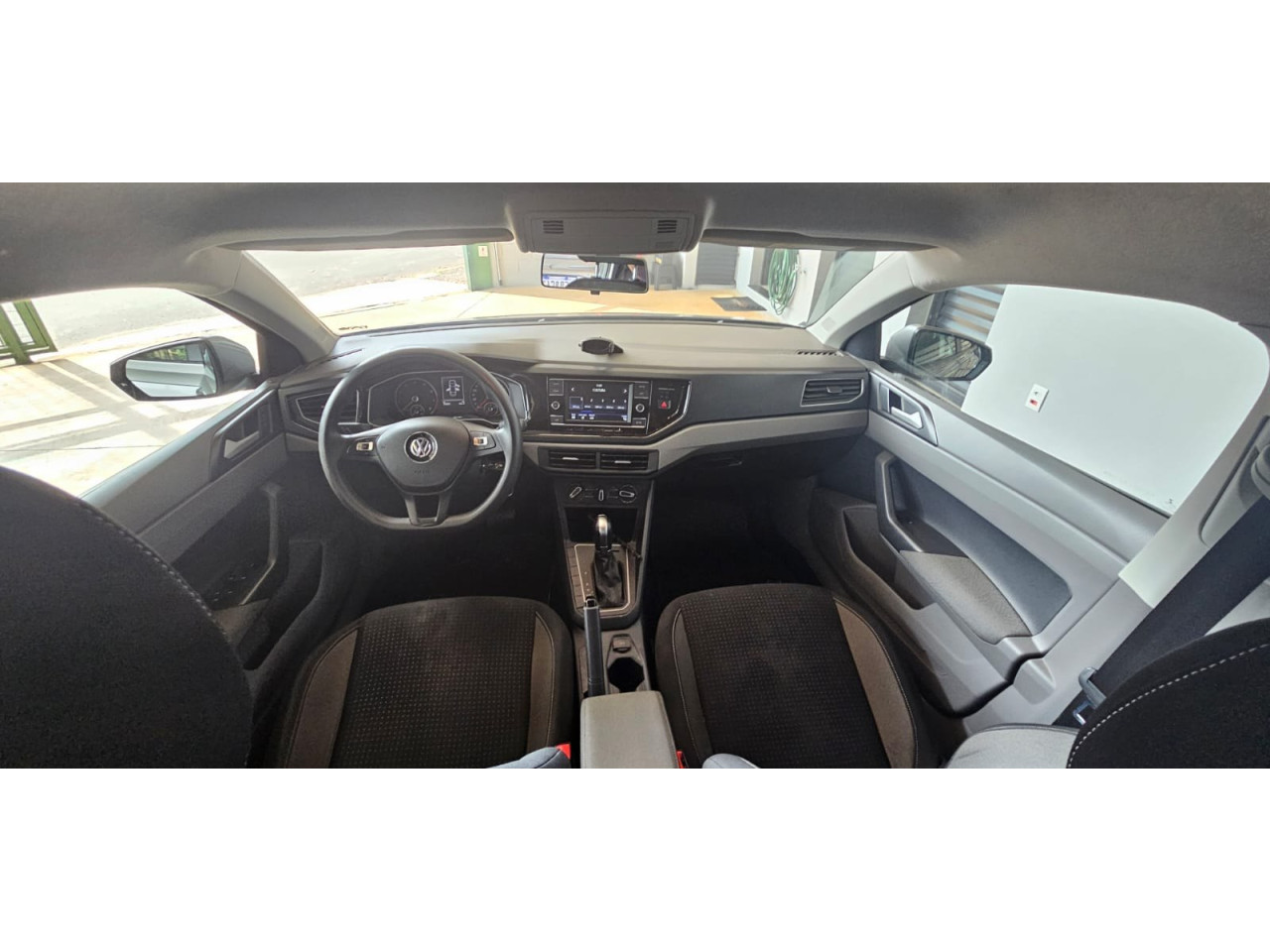 Virtus 1.0 4P 200 TSI FLEX COMFORTLINE AUTOMÁTICO