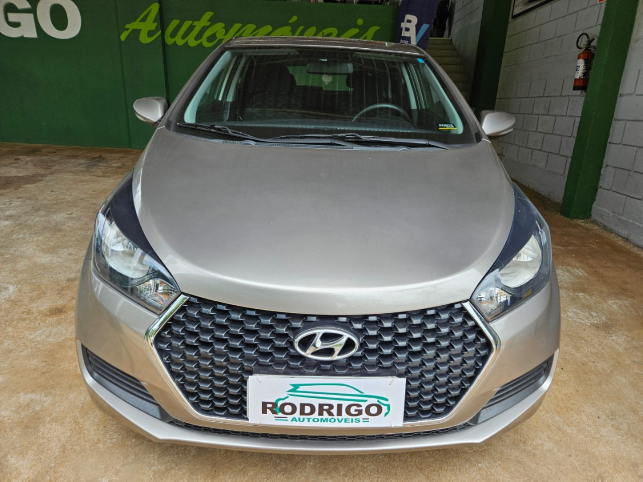 HYUNDAI HB 20 Hatch 1.6 16V 4P FLEX COMFORT PLUS AUTOMÁTICO
