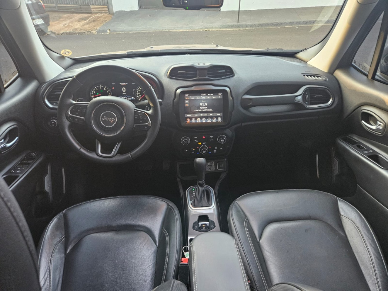 Renegade 1.8 16V 4P LIMITED FLEX AUTOMÁTICO