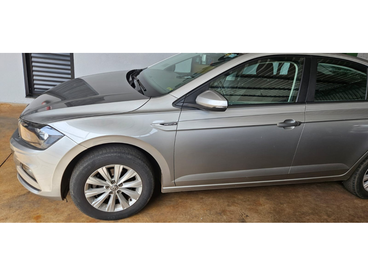 Virtus 1.0 4P 200 TSI FLEX COMFORTLINE AUTOMÁTICO