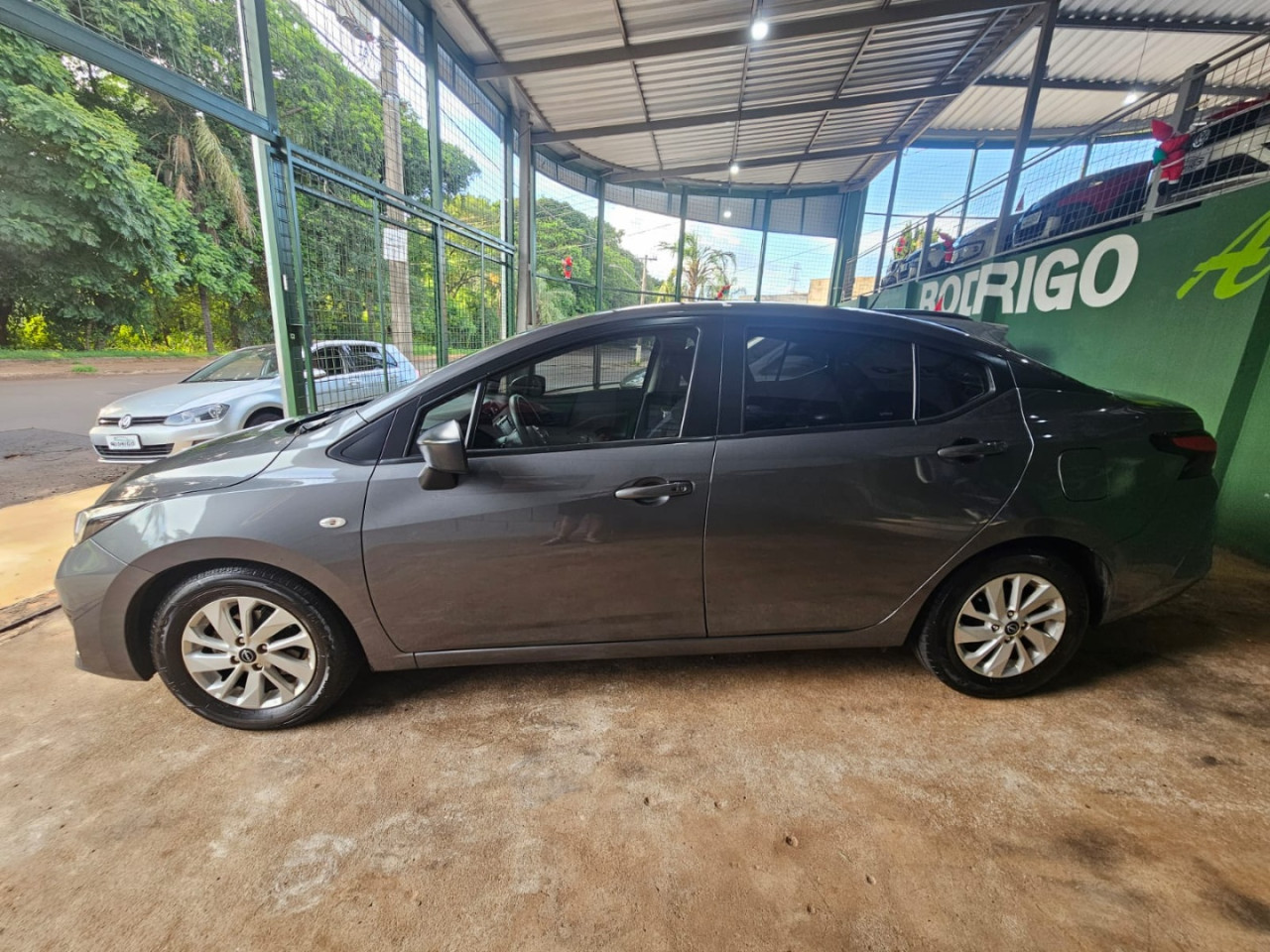 NISSAN Versa Sedan 1.6 16V 4P FLEX SENSE XTRONIC AUTOMÁTICO CVT