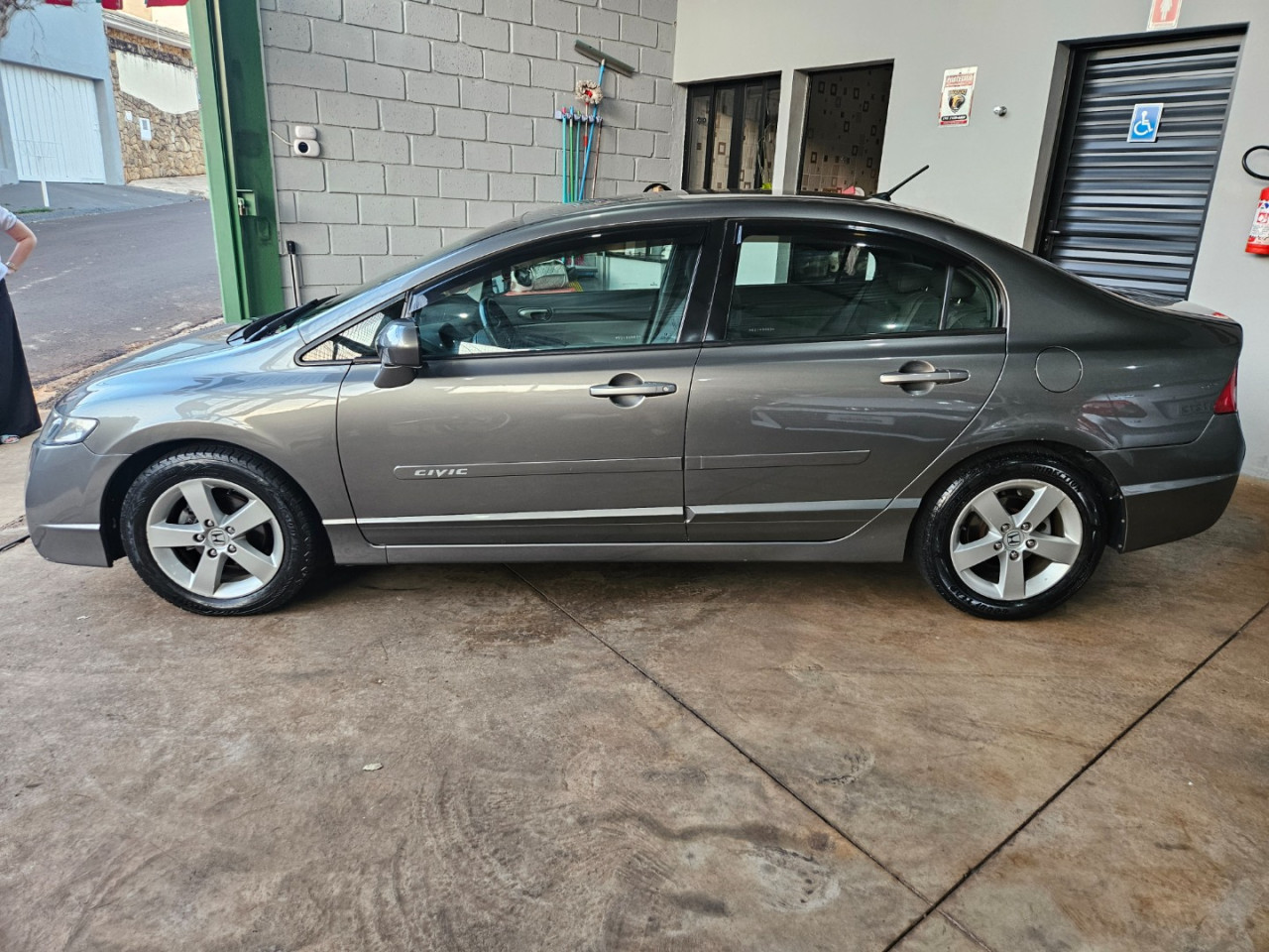 Civic 1.8 16V 4P FLEX LXS