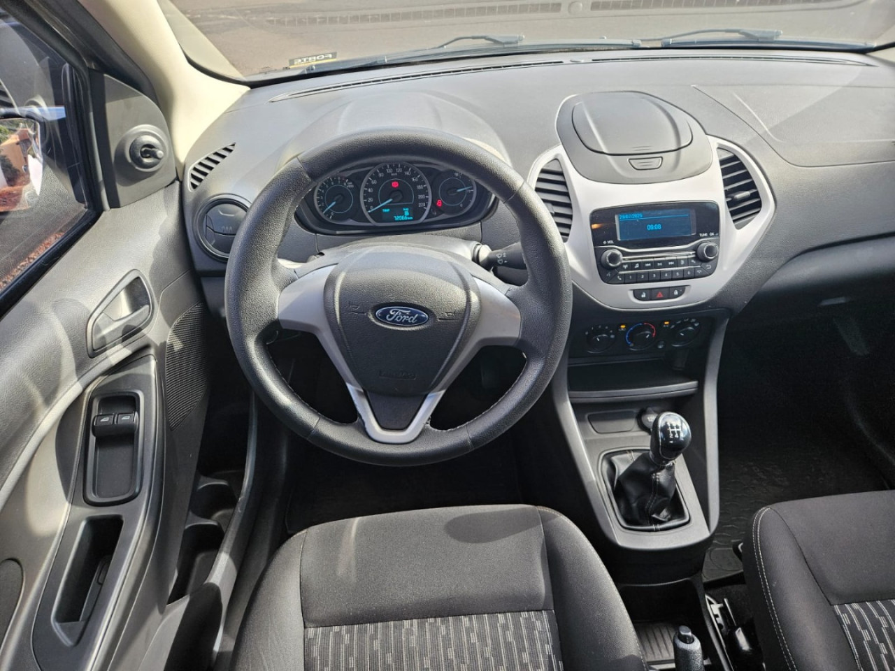 Ka + Sedan 1.0 12V 4P TI-VCT SE FLEX