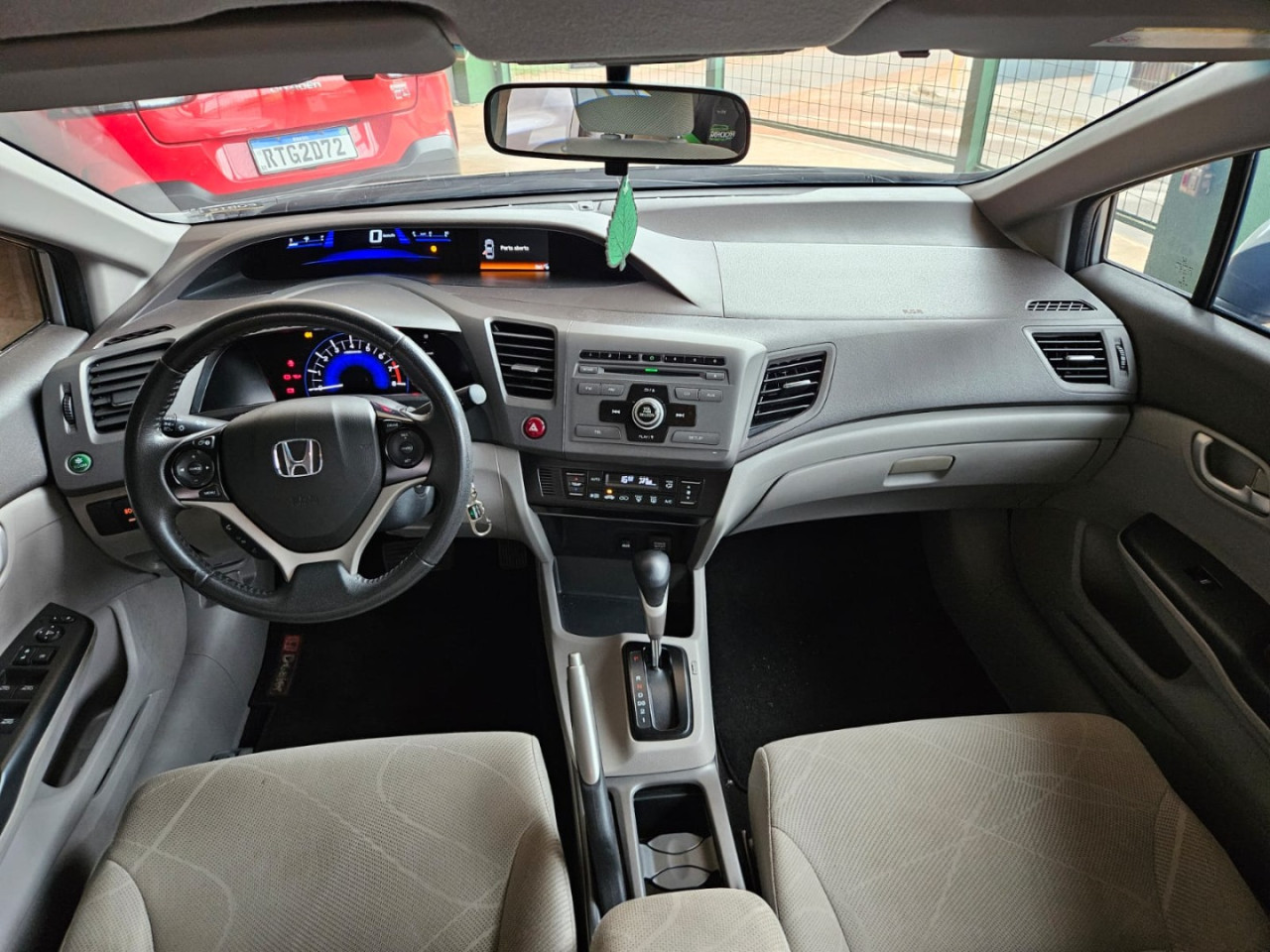 HONDA Civic 1.8 16V 4P FLEX LXS AUTOMÁTICO