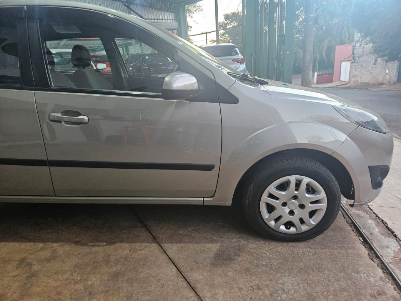 Fiesta Hatch 1.6 4P