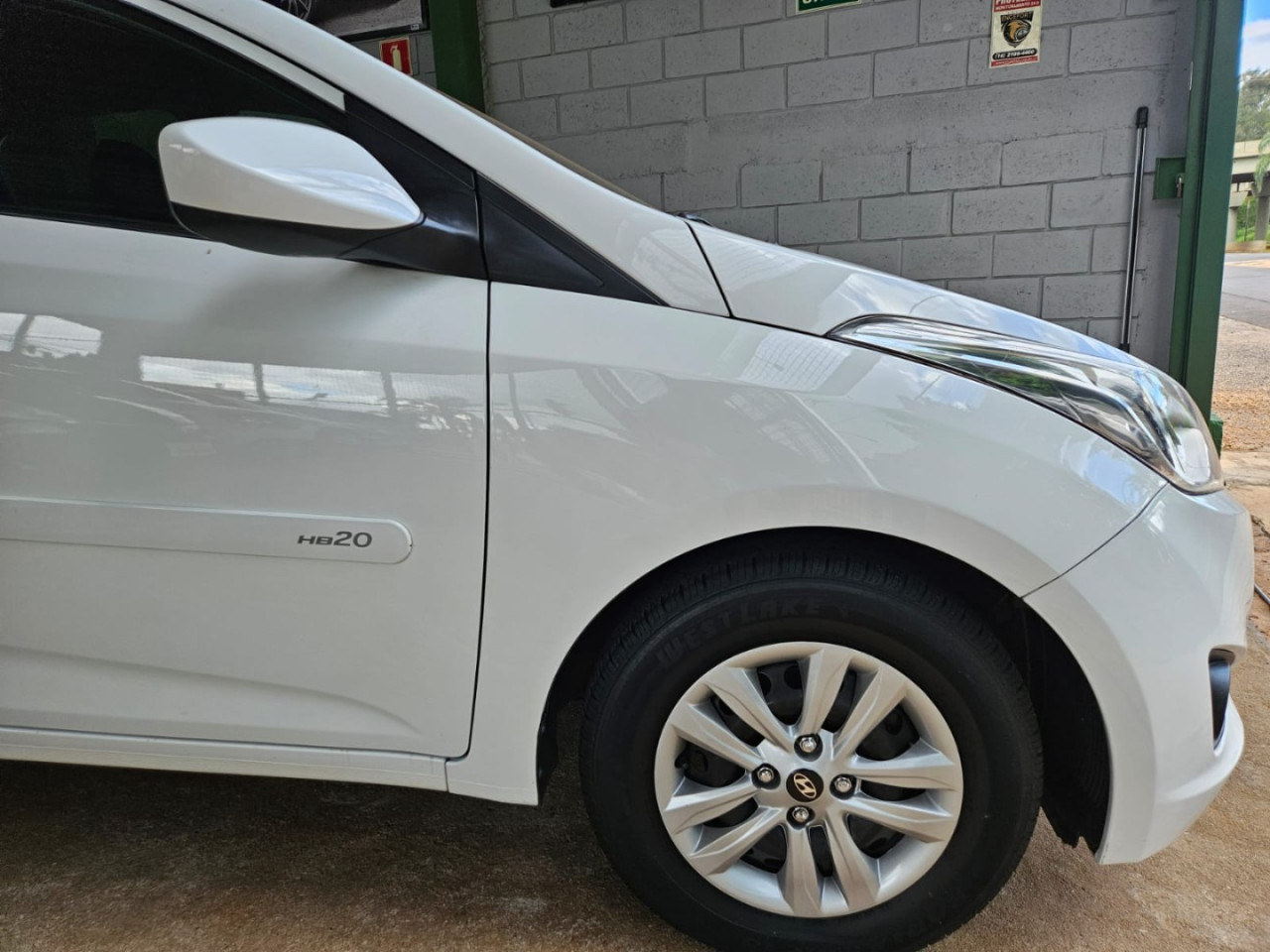 HYUNDAI HB 20 Hatch 1.0 12V 4P FLEX COMFORT PLUS