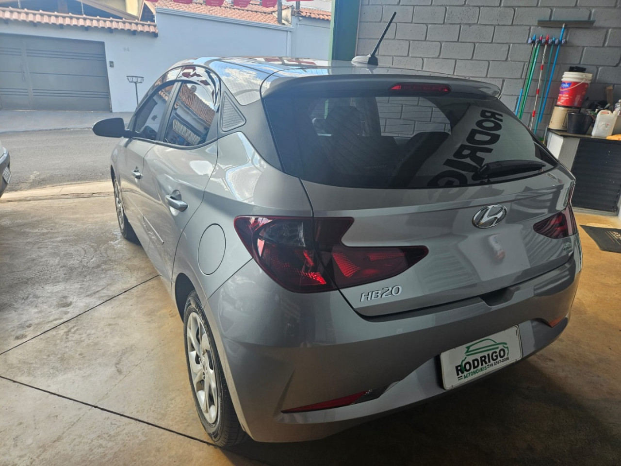 HB 20 Hatch 1.0 12V 4P FLEX VISION