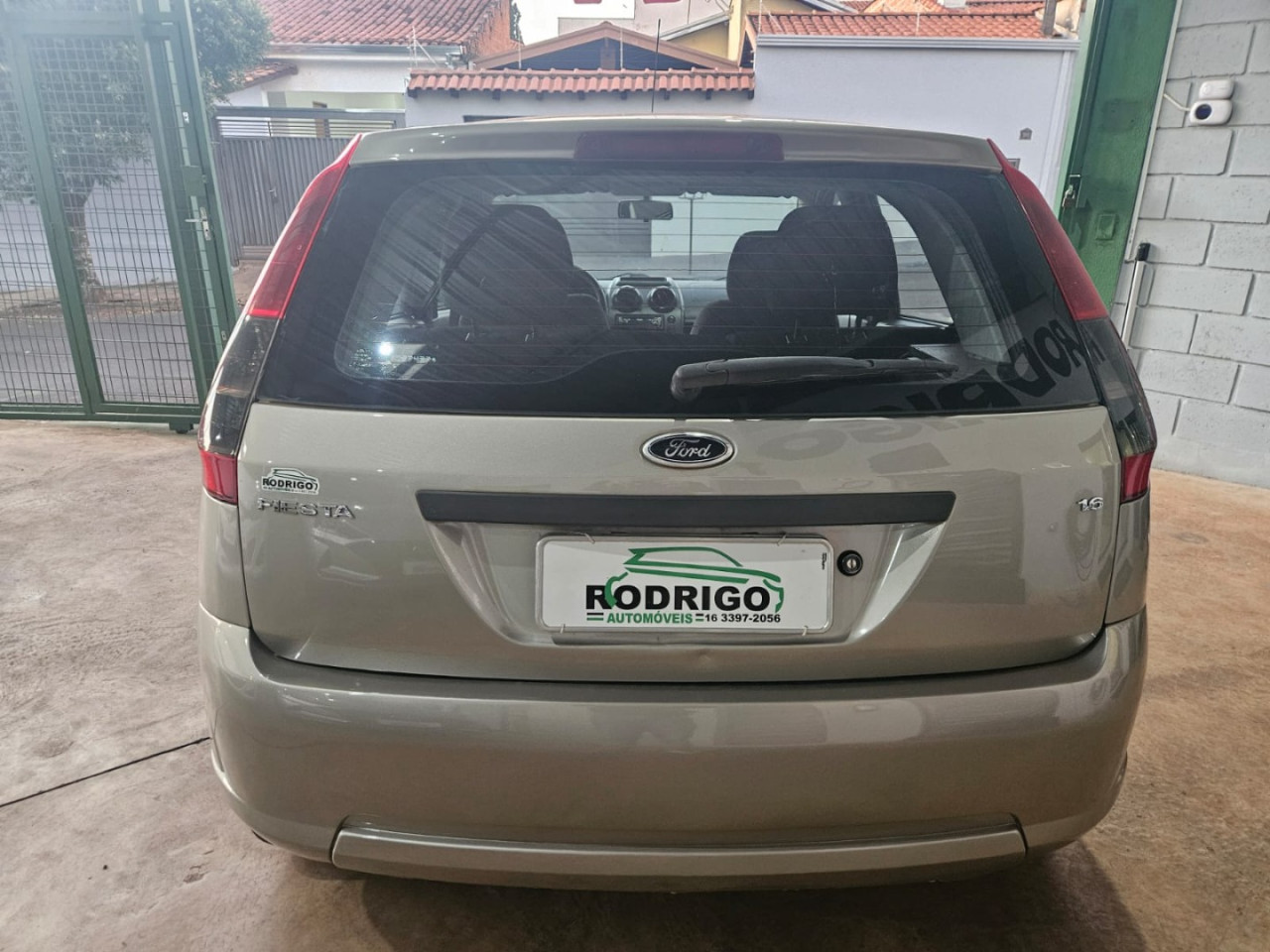 Fiesta Hatch 1.6 4P