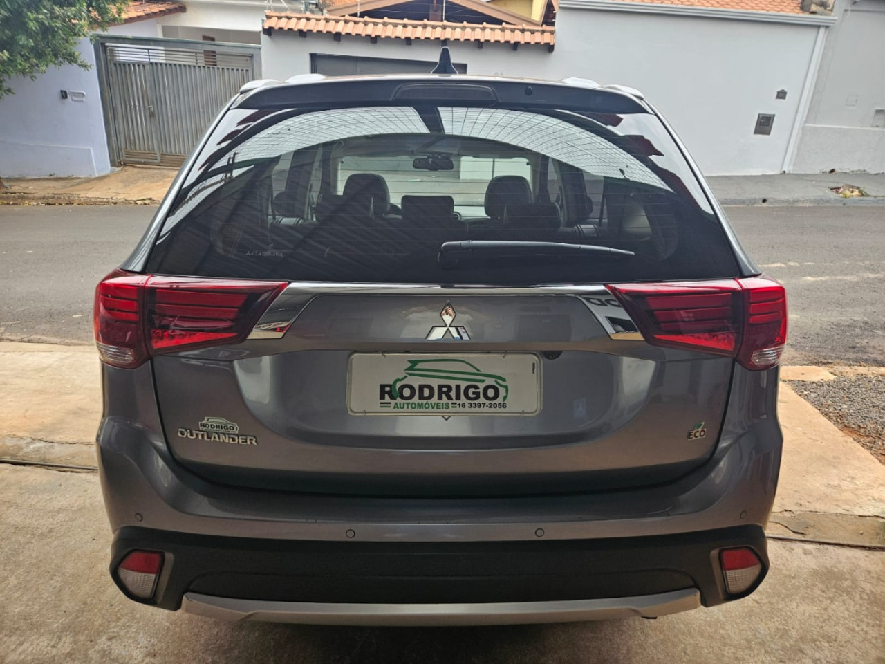 Outlander 2.0 16V 4P AUTOMÁTICO