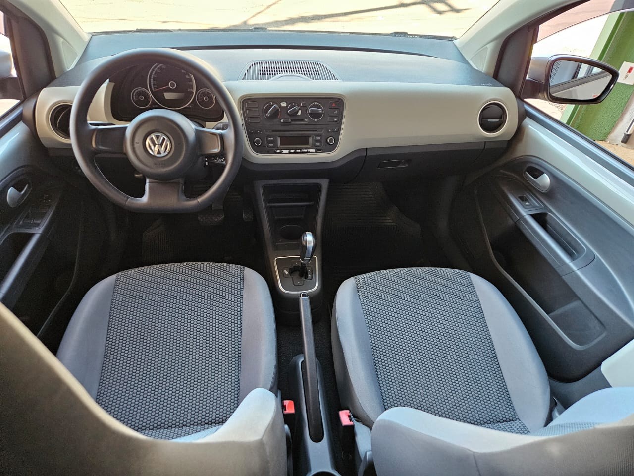 VOLKSWAGEN UP 1.0 12V 4P FLEX MOVE UP AUTOMATIZADO