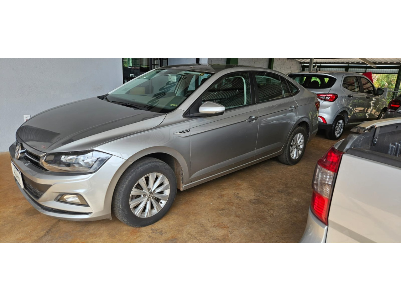 Virtus 1.0 4P 200 TSI FLEX COMFORTLINE AUTOMÁTICO