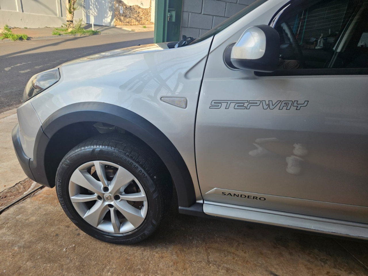 RENAULT Stepway 1.6 16V 4P FLEX ZEN