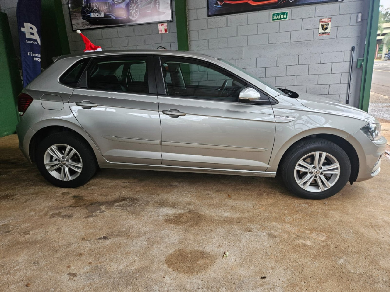 VOLKSWAGEN Polo Hatch 1.0 12V 4P TSI 200 COMFORTILINE AUTOMÁTICO