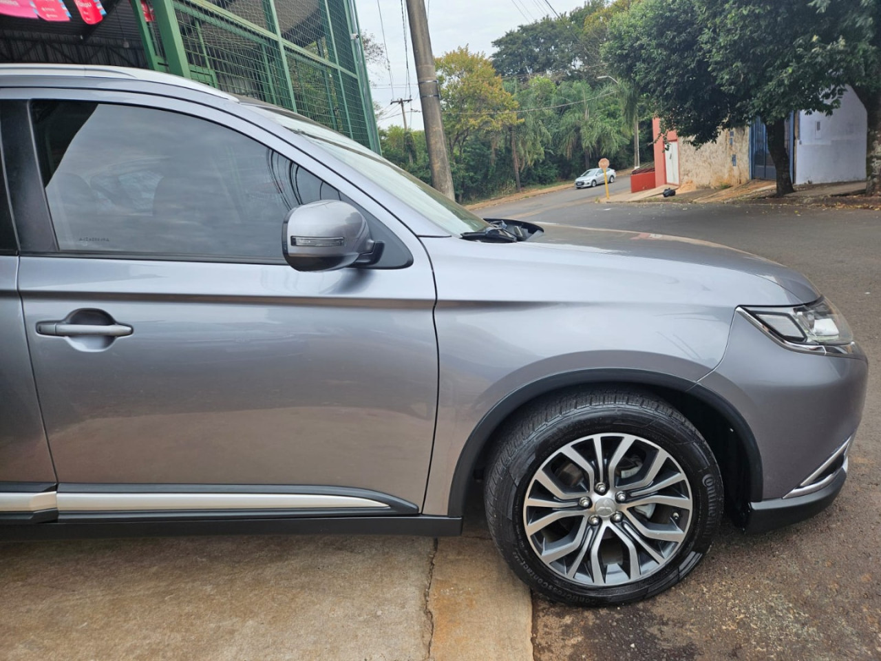 Outlander 2.0 16V 4P AUTOMÁTICO