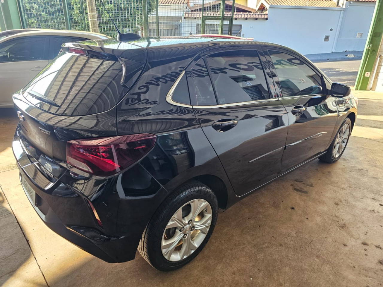 Onix Hatch 1.0 12V 4P FLEX PREMIER 2 TURBO AUTOMÁTICO