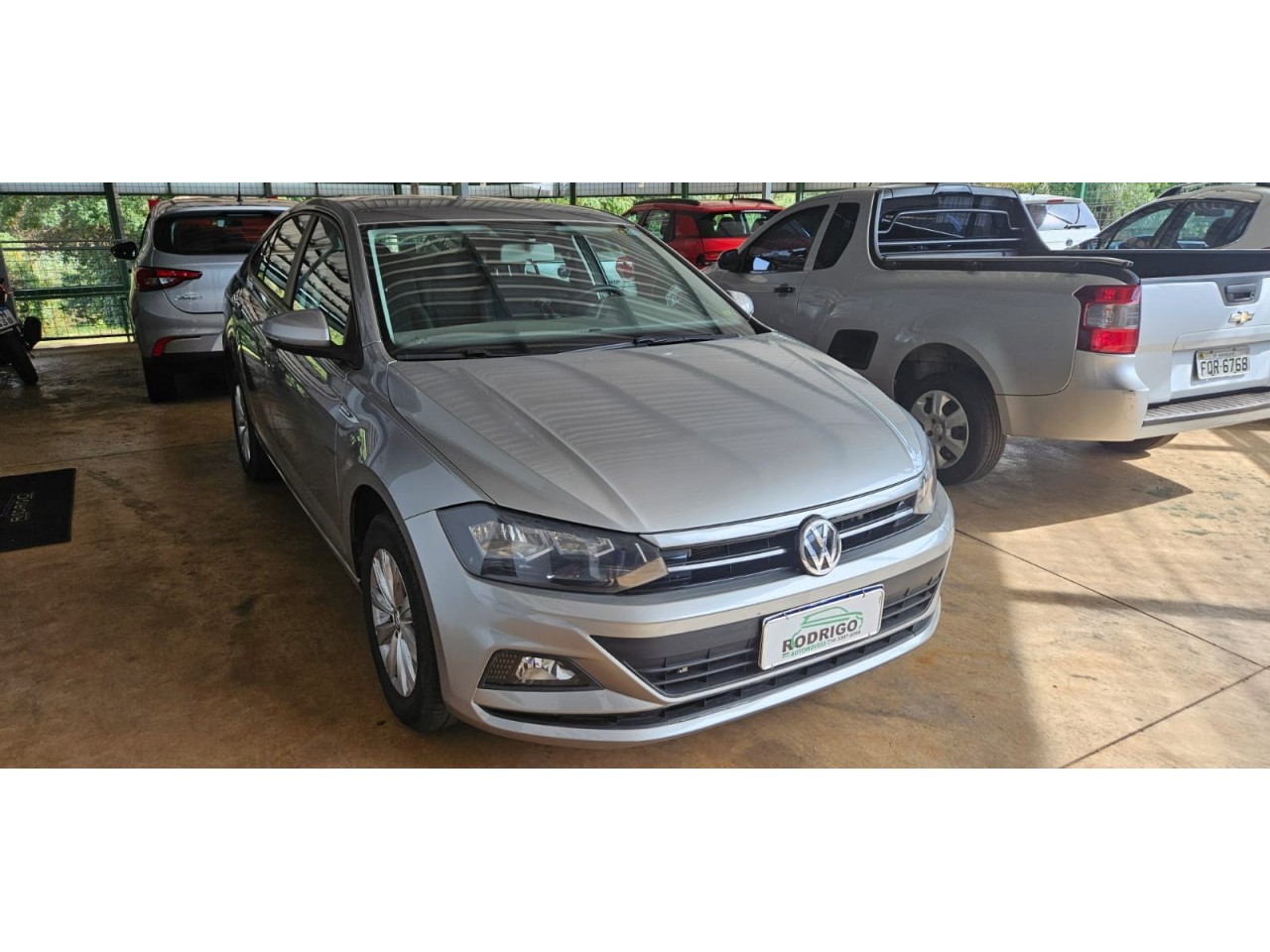 Virtus 1.0 4P 200 TSI FLEX COMFORTLINE AUTOMÁTICO