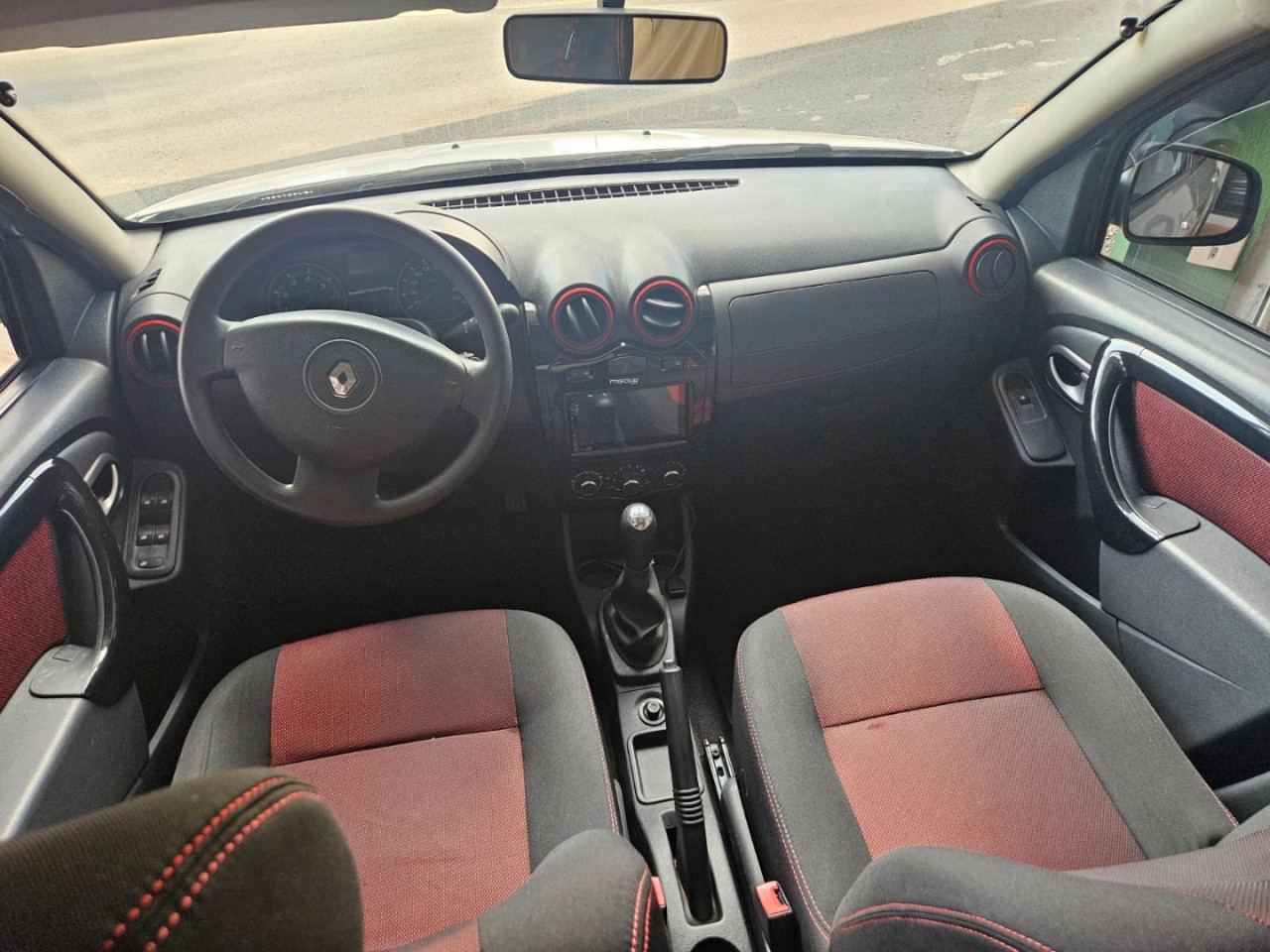 RENAULT Stepway 1.6 16V 4P FLEX ZEN