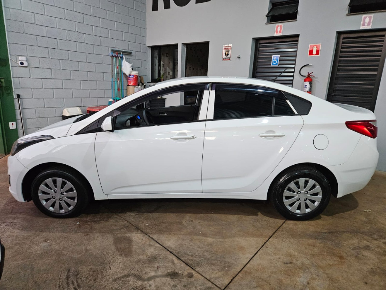 HB 20 Sedan 1.6 16V 4P FLEX COMFORT PLUS