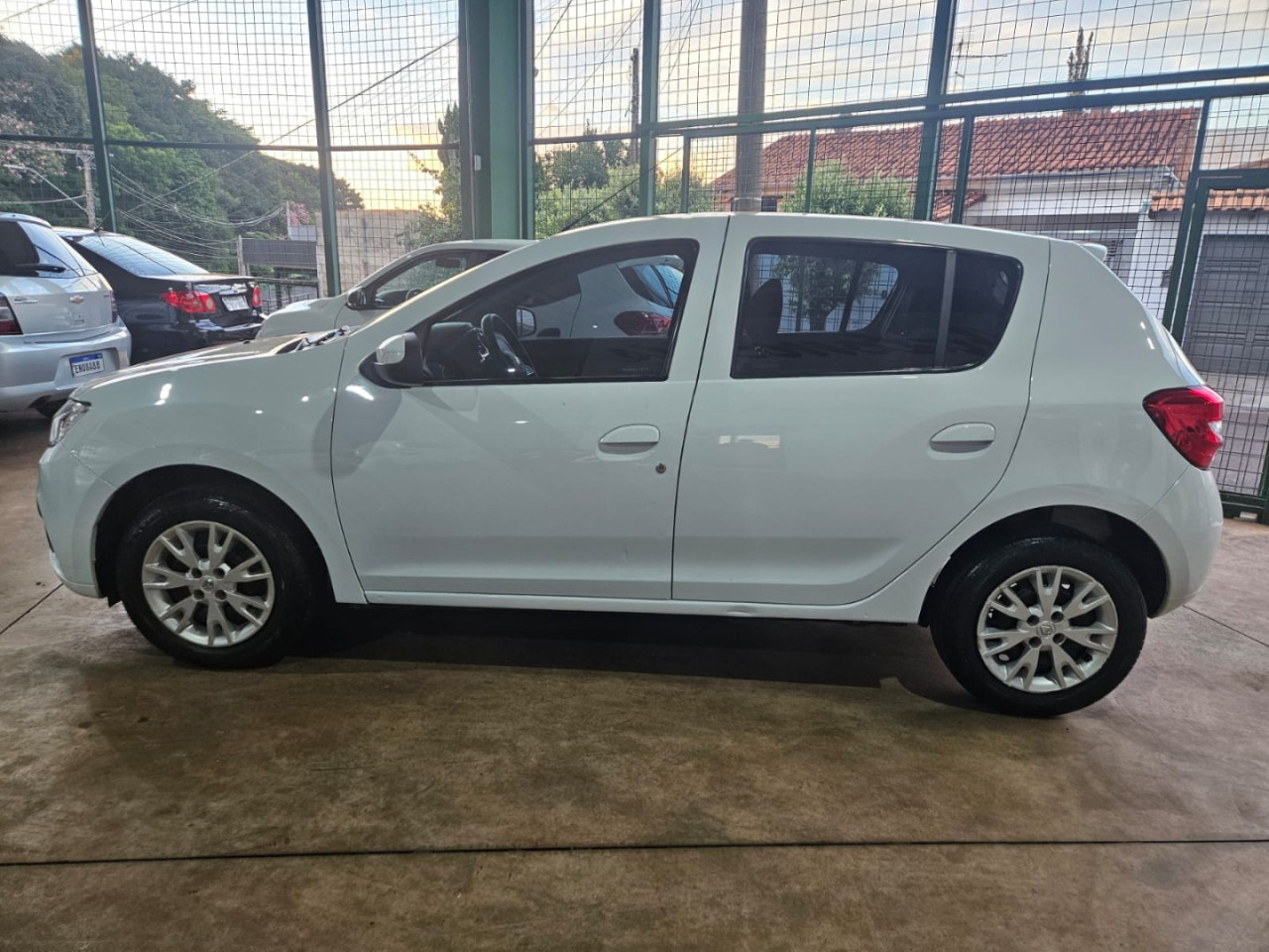 RENAULT Sandero 1.0 12V 4P FLEX SCE ZEN