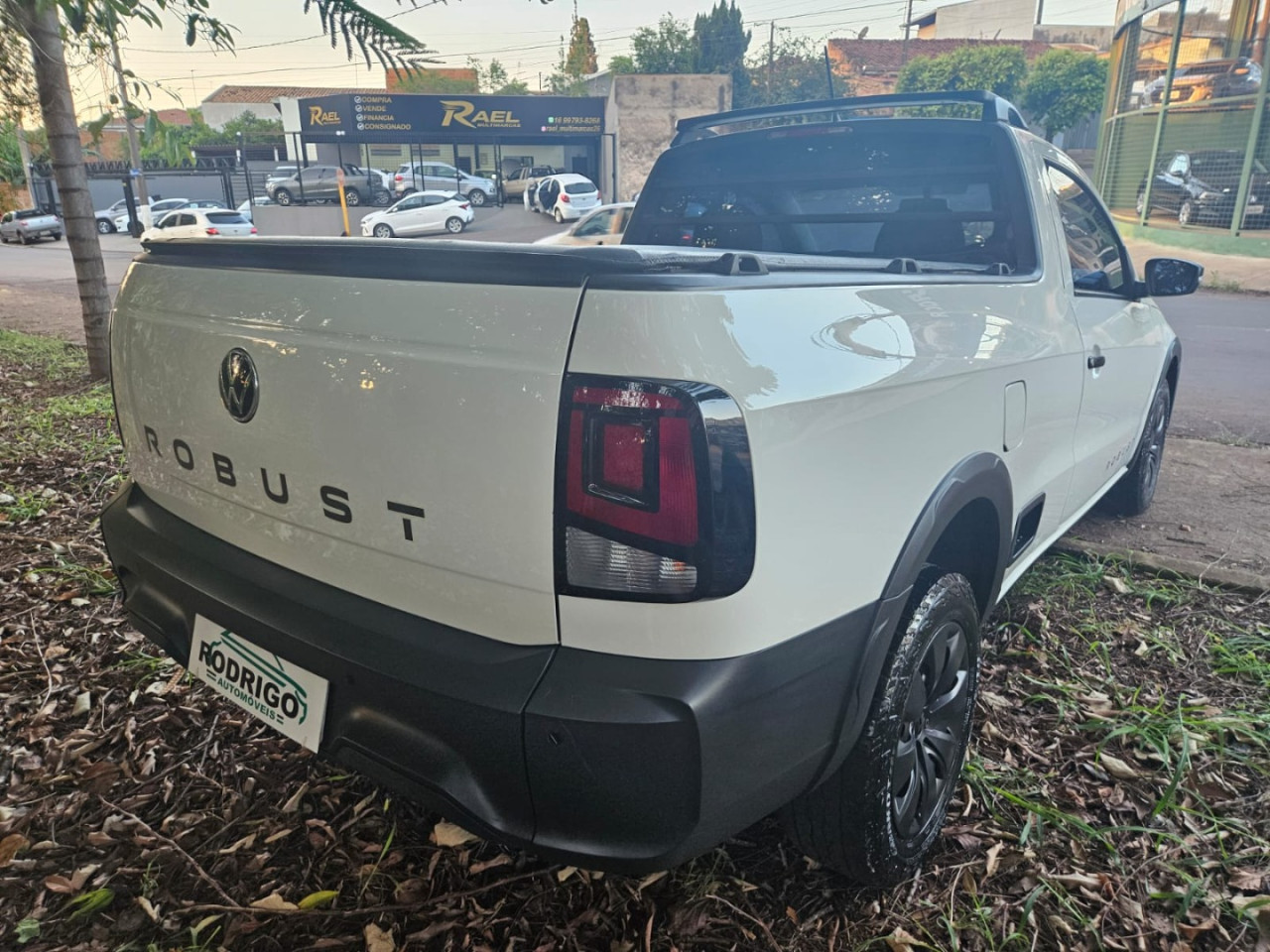 VOLKSWAGEN Saveiro 1.6 G7 CABINE SIMPLES ROBUST FLEX