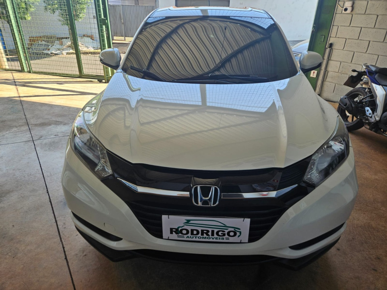 HONDA HR-V 1.8 16V 4P LX FLEX AUTOMÁTICO CVT