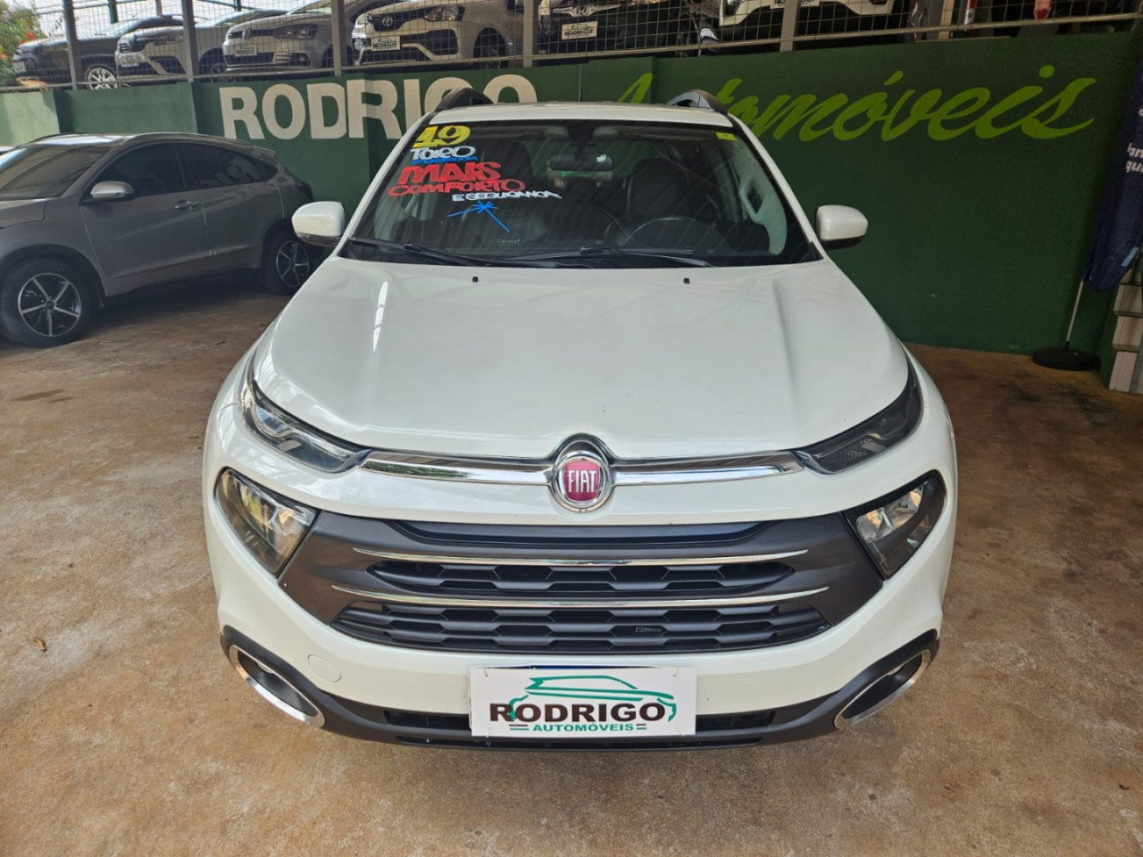 FIAT Toro 1.8 16V 4P FLEX FREEDOM AUTOMÁTICO