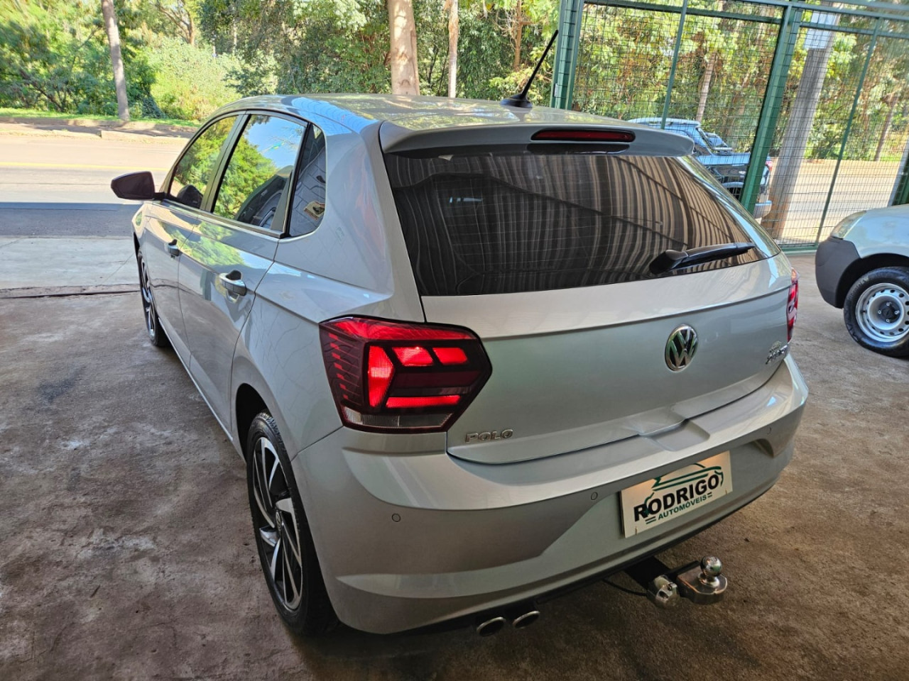 VOLKSWAGEN Polo Hatch 1.0 12V 4P TSI 200 HIGHLINE AUTOMÁTICO