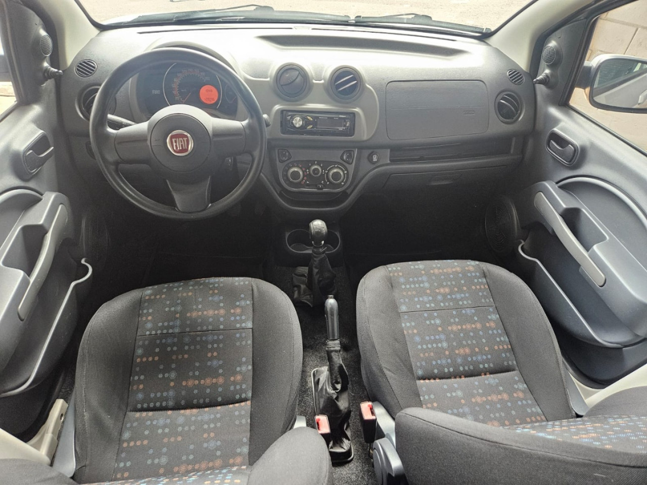 FIAT Uno 1.0 4P FLEX VIVACE