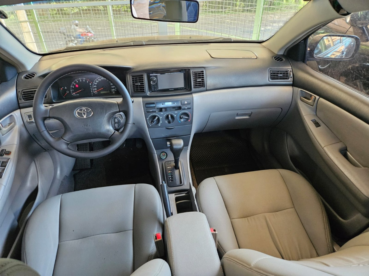TOYOTA Corolla 1.6 16V 4P XLI AUTOMÁTICO