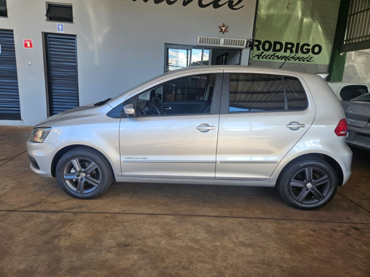 VOLKSWAGEN Fox 1.6 4P FLEX MSI COMFORTLINE AUTOMATIZADO
