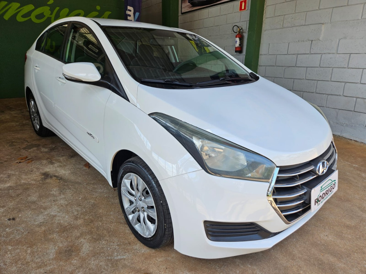 HYUNDAI HB 20 Sedan 1.6 16V 4P FLEX COMFORT PLUS