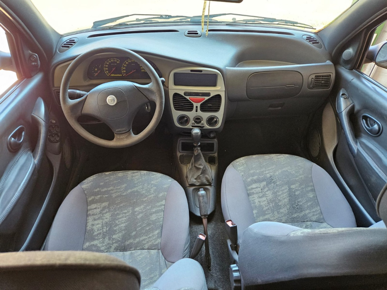 FIAT Palio Weekend 1.8 4P ADVENTURE