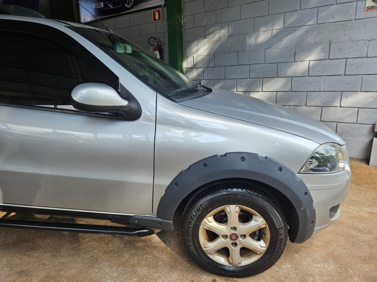 FIAT Strada 1.6 3P TREKKING CABINE DUPLA