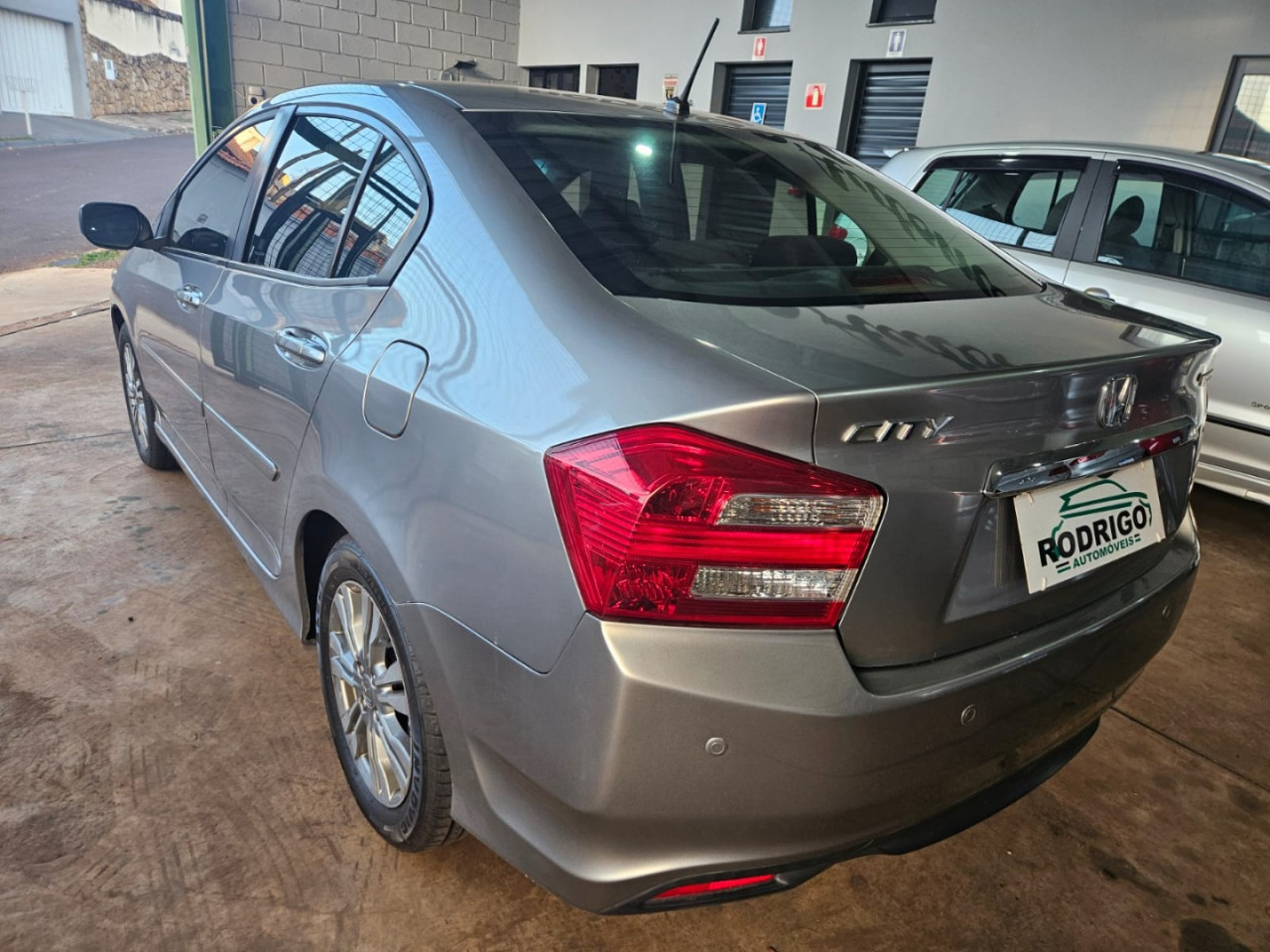 HONDA City Sedan 1.5 16V 4P LX FLEX AUTOMÁTICO