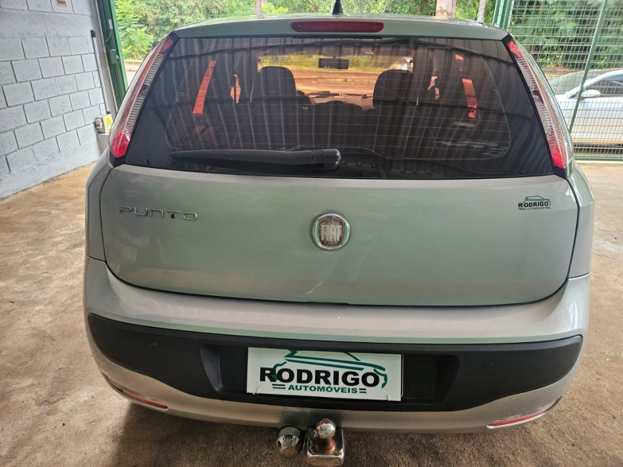 FIAT Punto 1.4 4P ATTRACTIVE FLEX