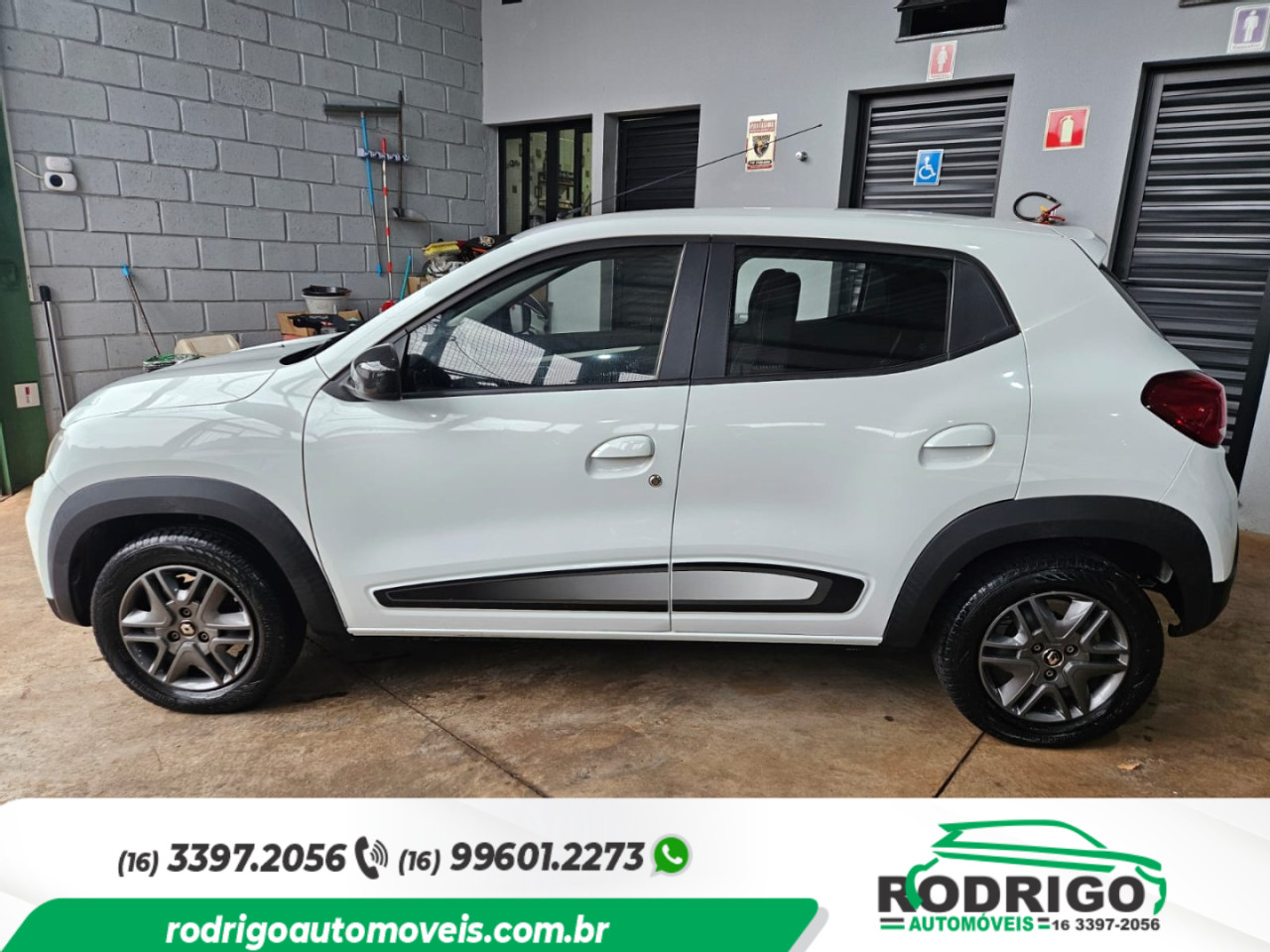 RENAULT Kwid 1.0 12V 4P SCE FLEX INTENSE