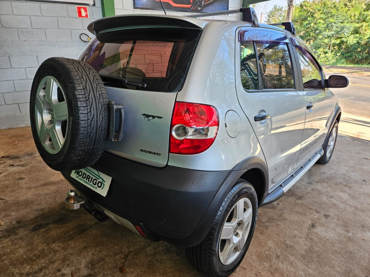VOLKSWAGEN Crossfox 1.6 4P FLEX